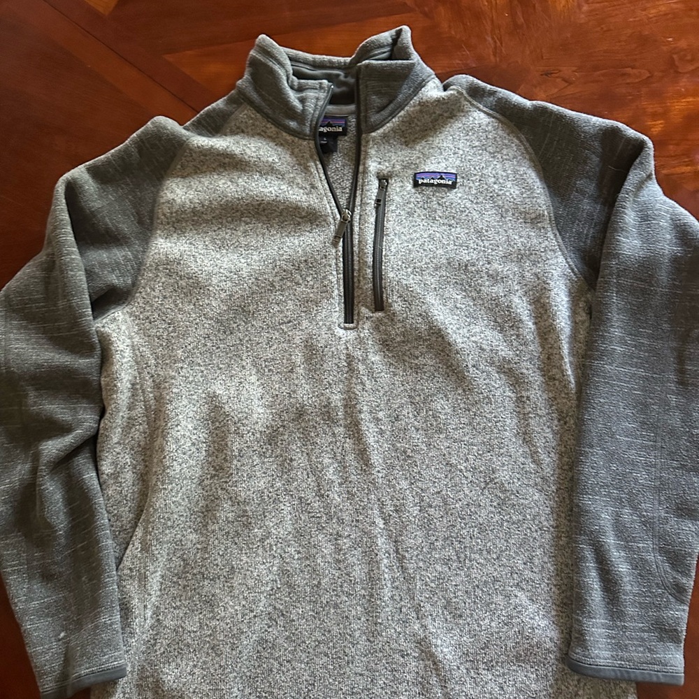 Patagonia Men's Two-Tone Gray Zip-Up Sweater